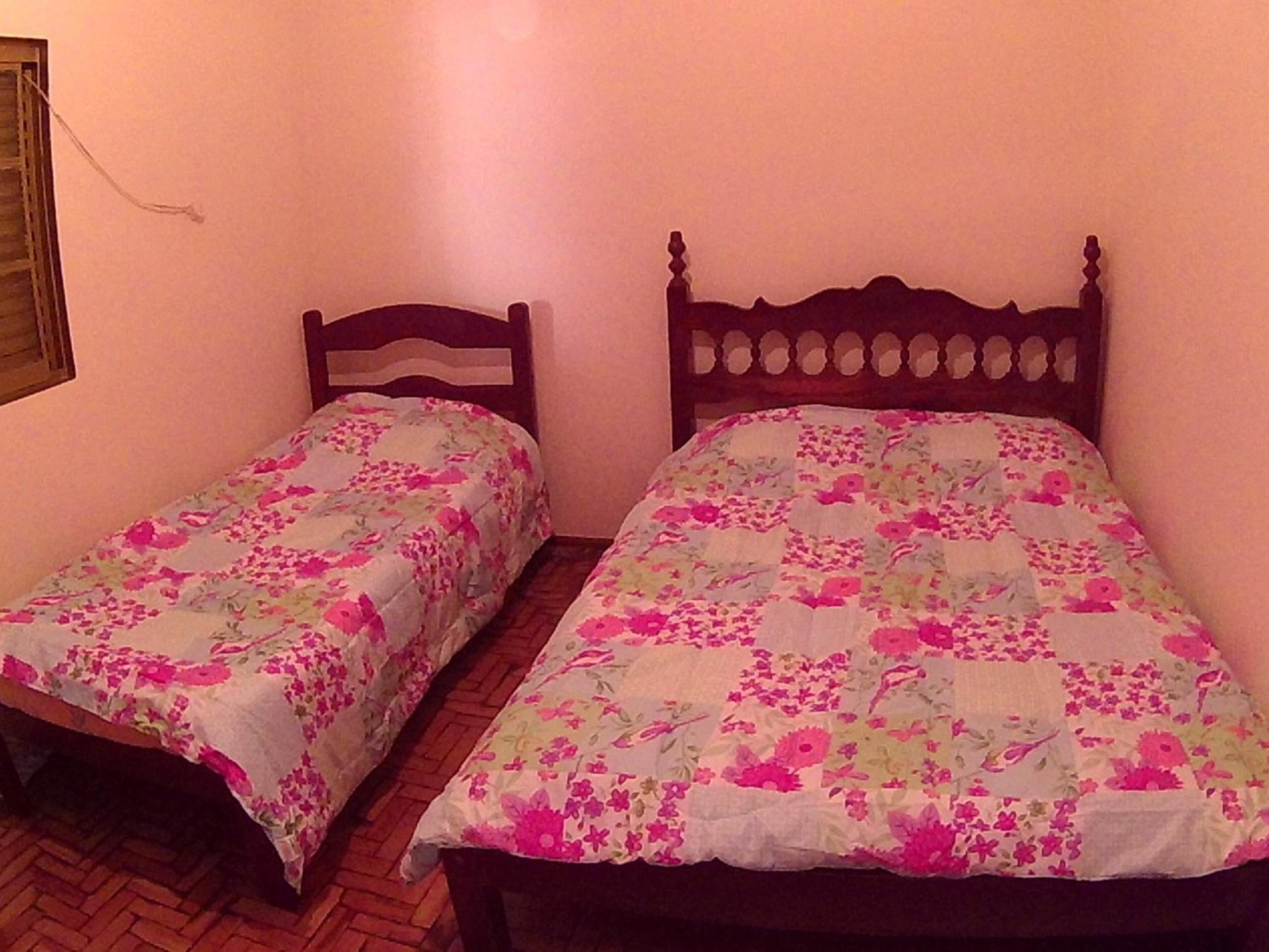Casa de férias Casa Para Temporada Da Vo Cida *